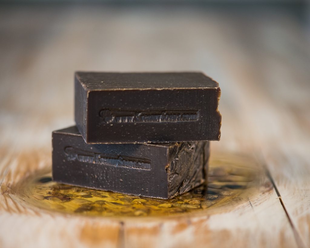 Savon au goudron Mon soin corporel très naturel